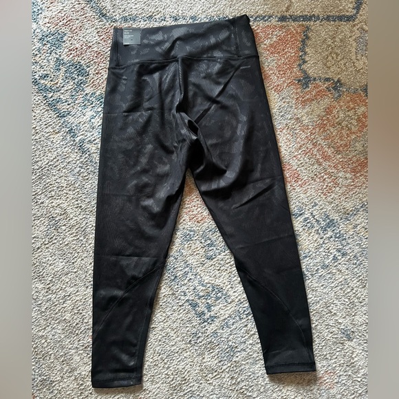 BULK SPECIAL ✨ NEW W TAGS ADIDAS PLUS SZ WINDBREAKER, LEGGINGS, TANK & SWEATPANT - Picture 4 of 13